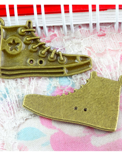 Load image into Gallery viewer, Bronze Earrings Pendants